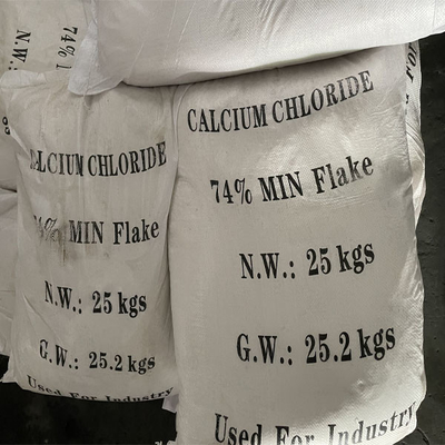 Dihydrate industriel 25kg de chlorure de calcium de CaCl2 de catégorie par sacs