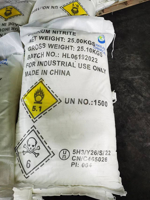 Le nitrite de sodium NaNO2 saupoudrent 98,5 le code 2834100000 de la pureté HS