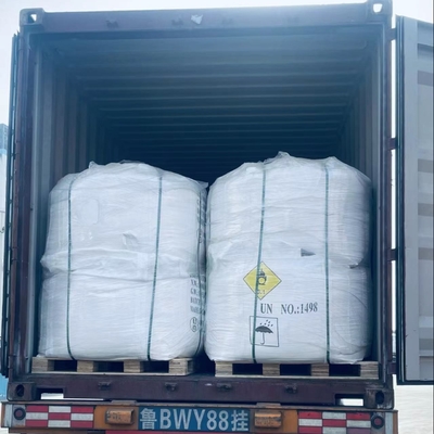 Le nitrate de sodium NaNO3 utilisé comme agent oxydant dans la production de poudre à canon 1000 kg / BAG