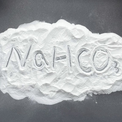 Bicarbonate de soude pur blanc de catégorie comestible de la poudre NAHCO3 pour la fabrication de nourriture