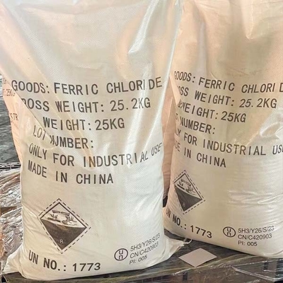 25 kg / BGA FeCL3 Chlorure de fer utilisé comme produit chimique pour le traitement de l'eau